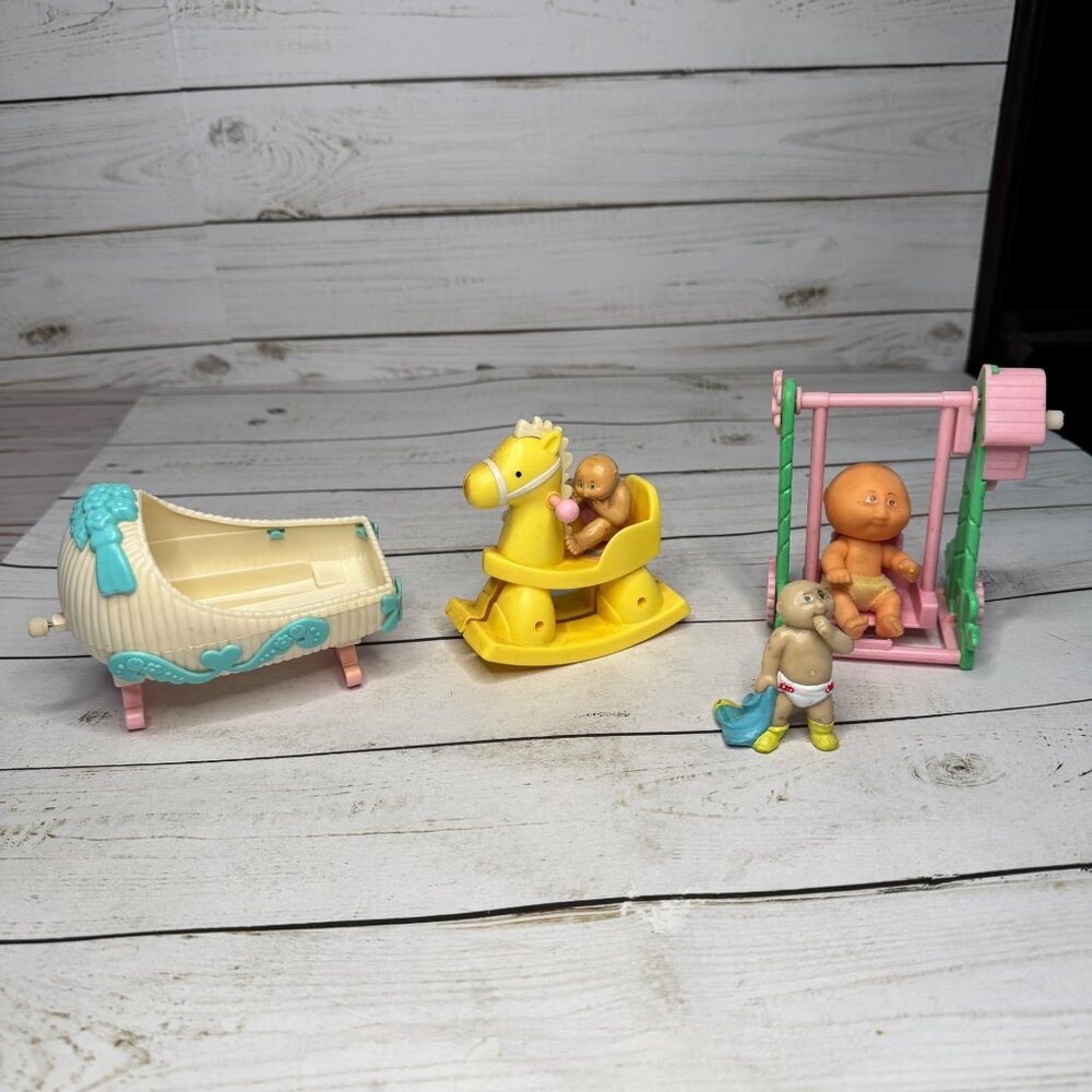 Tomy Cabbage Patch Kids Wind-Up Toy Lotโ of 5 Rocking Horse Swing Cradle Figures - Picture 2 of 16